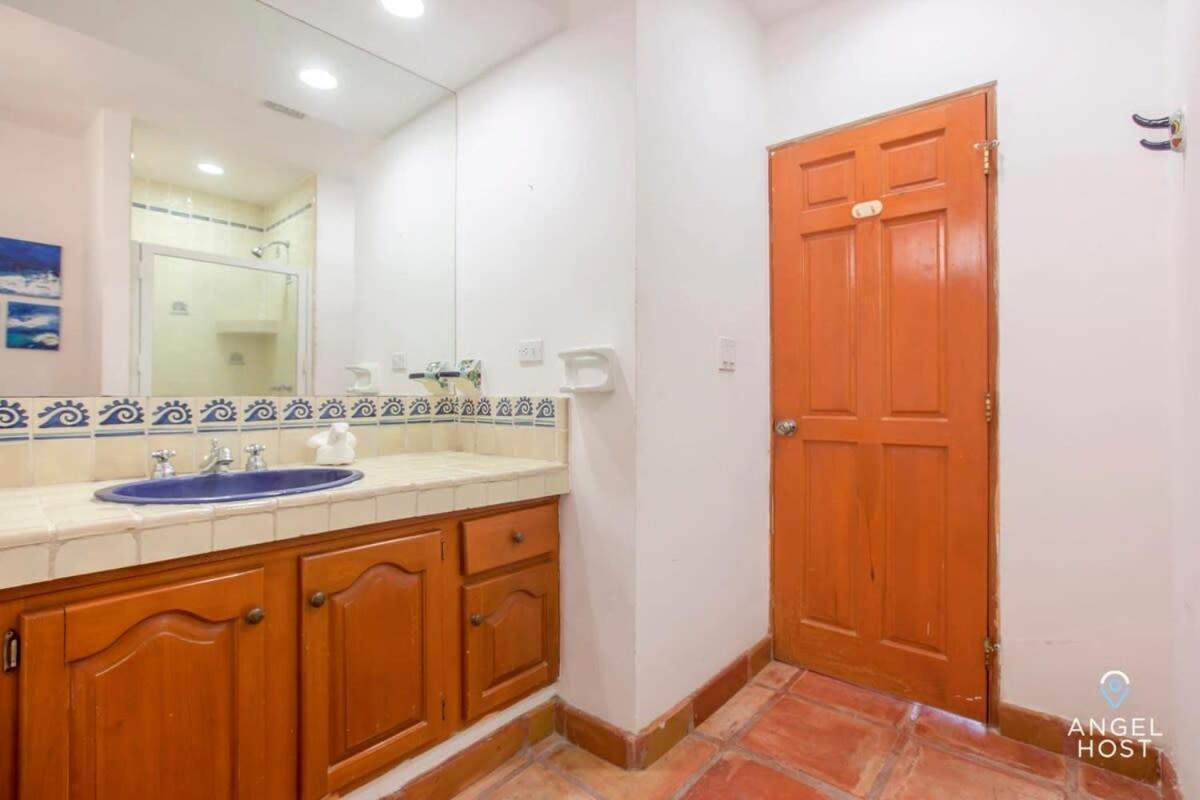 Private Oceanview Balcony & Infinity Pool Onsite Villa La Paz Luaran gambar