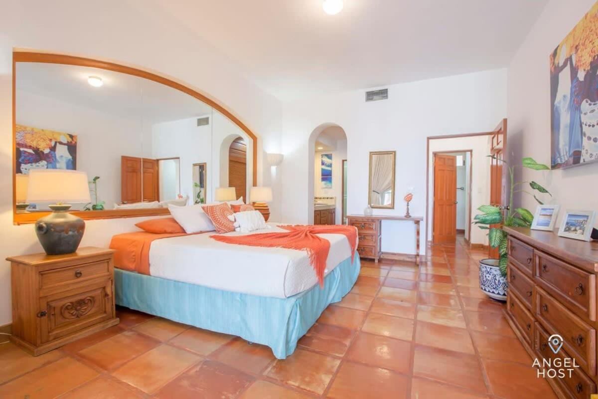 Private Oceanview Balcony & Infinity Pool Onsite Villa La Paz Luaran gambar